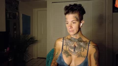 Snapshot of tattooed_natalia chatting on May 1, 2026, 9:36 am Natalia 3 online show from May 1, 2026, 9:36 am