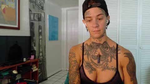 Snapshot of tattooed_natalia chatting on May 6, 2026, 2:22 pm Natalia 3 online show from May 6, 2026, 2:22 pm
