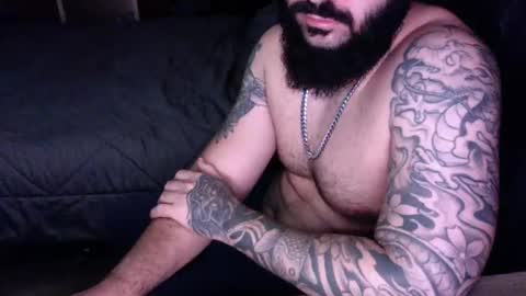 tattooedandbearded22 online show from October 21, 2025, 10:43 pm