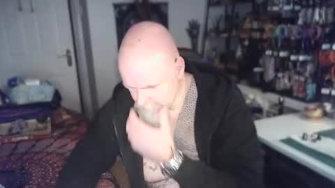 Tattooeddilf 01 online show from December 17, 2025, 11:22 pm