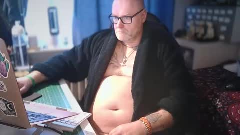 Tattooeddilf 01 online show from March 23, 2026, 5:28 pm