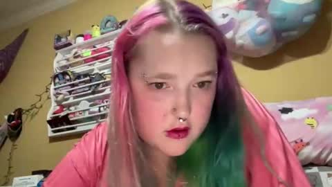 Tattyslilgirl online show from November 13, 2025, 5:17 am