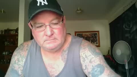 tattzsexy online show from February 26, 2026, 11:04 pm