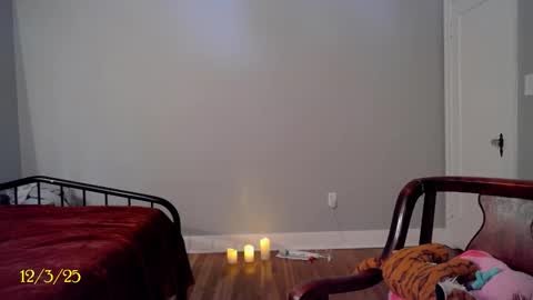 TATUM  ALL MY LINKS  online show from December 3, 2025, 9:46 pm