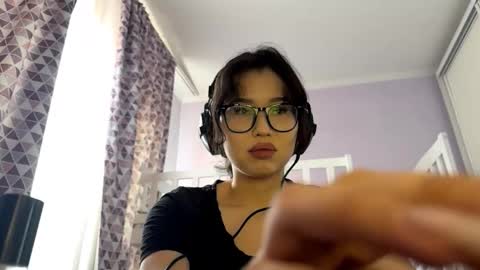 Snapshot of tatumblankenbeckle chatting on November 11, 2025, 8:47 am Jenny online show from November 11, 2025, 8:47 am