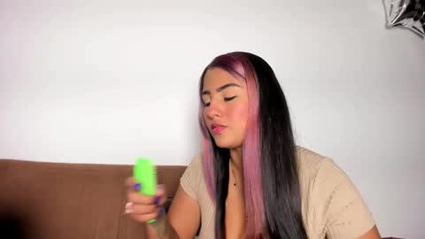 Tatiana Gomez online show from February 5, 2026, 8:41 am