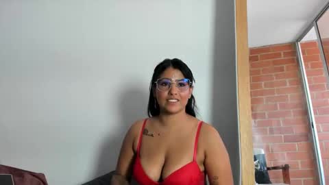 Tatiana Gomez online show from April 27, 2026, 5:11 pm