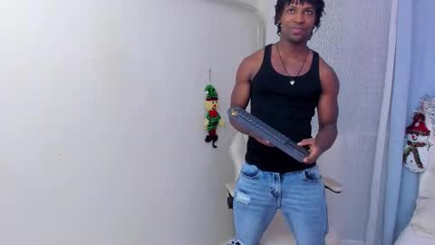 tau_montes online show from November 22, 2025, 11:37 pm