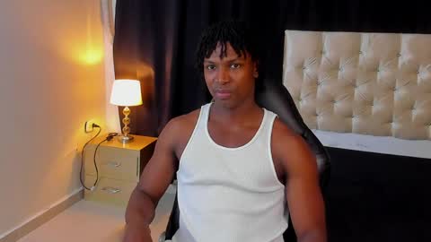 Snapshot of tau_montes chatting on April 8, 2026, 8:53 pm tau_montes online show from April 8, 2026, 8:53 pm