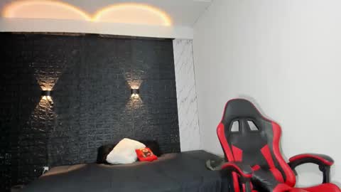  T A U R U S  online show from February 28, 2026, 11:33 am