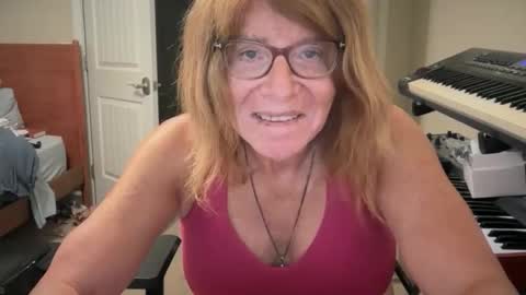 TanyaTS online show from November 20, 2025, 3:45 pm