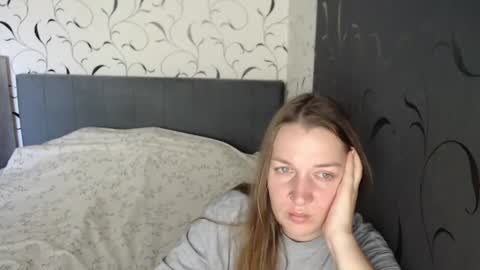 Snapshot of taxxxu chatting on August 1, 2026, 7:40 am Diana online show from August 1, 2026, 7:40 am