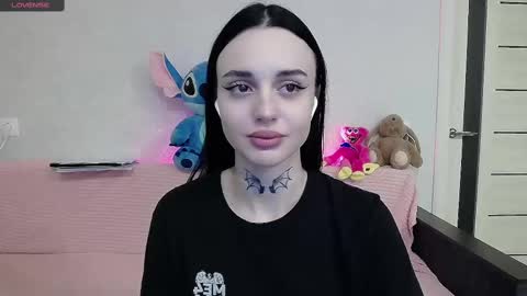 Taya online show from March 7, 2025, 8:44 pm