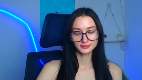 Taya online show from February 16, 2026, 6:31 am