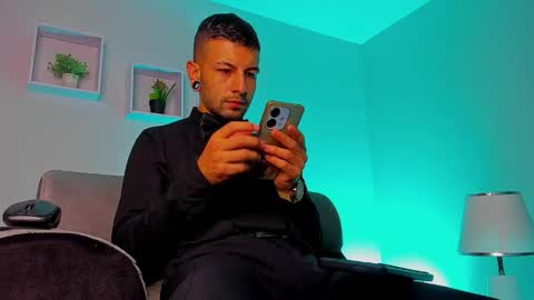 Snapshot of tayer_bennet chatting on September 19, 2025, 3:52 am tayer_bennet online show from September 19, 2025, 3:52 am