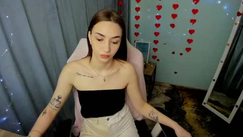Tayla online show from April 14, 2026, 7:36 am