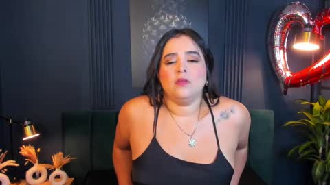 Taylor Bennet online show from March 6, 2025, 12:09 pm