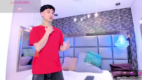 taylor_brooks_ online show from April 27, 2026, 8:07 pm