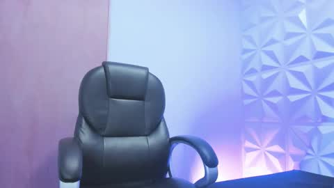 Taylor online show from January 13, 2026, 2:55 pm