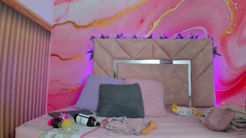 Oriana online show from November 21, 2025, 10:58 am