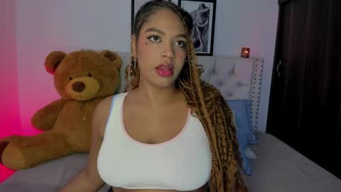 Snapshot of taylor_sexyy chatting on May 17, 2026, 8:49 pm Taylor online show from May 17, 2026, 8:49 pm