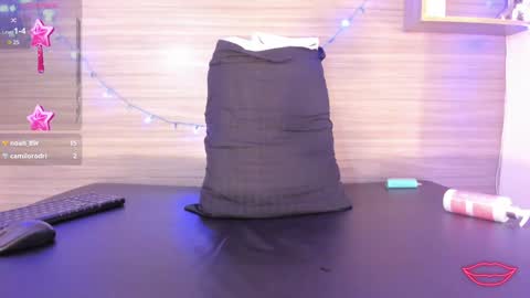 Taylor  online show from January 14, 2025, 3:26 pm