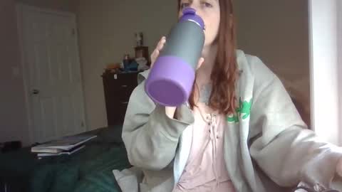 Snapshot of taylorslay chatting on December 13, 2025, 7:53 pm taylorslay online show from December 13, 2025, 7:53 pm