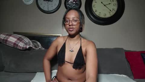 Snapshot of taylorsosweets chatting on March 1, 2026, 6:04 am Taylor online show from March 1, 2026, 6:04 am