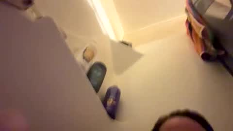 Lilbeebs online show from November 21, 2025, 1:04 am