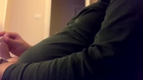 Tbest1986 online show from October 26, 2025, 9:53 pm