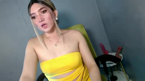 Snapshot of te_amo28 chatting on February 2, 2025, 10:13 am ellaine online show from February 2, 2025, 10:13 am