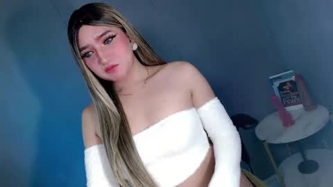 Snapshot of te_amo28 chatting on March 7, 2025, 9:59 pm ellaine online show from March 7, 2025, 9:59 pm