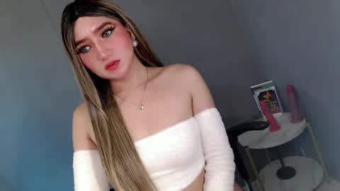 Snapshot of te_amo28 chatting on March 8, 2025, 10:02 pm ellaine online show from March 8, 2025, 10:02 pm