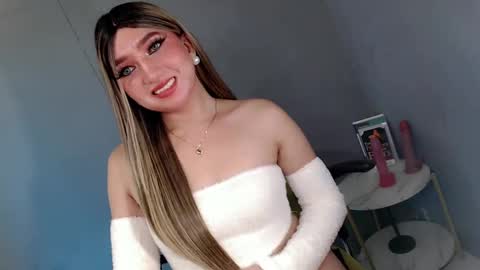 Snapshot of te_amo28 chatting on March 10, 2025, 12:40 am ellaine online show from March 10, 2025, 12:40 am