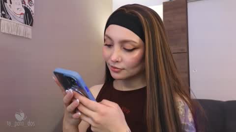 Snapshot of te_para_dos chatting on October 9, 2025, 3:32 pm Leo and Luna online show from October 9, 2025, 3:32 pm