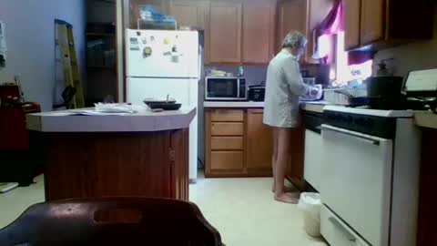 Snapshot of teak4u chatting on December 22, 2024, 3:44 pm Teak online show from December 22, 2024, 3:44 pm