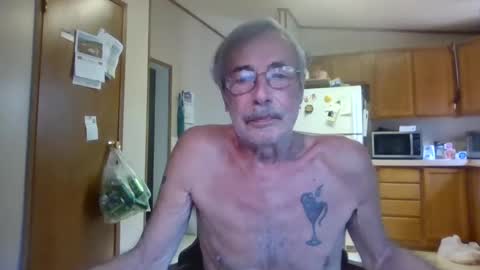 Snapshot of teak4u chatting on October 31, 2025, 4:08 pm Teak online show from October 31, 2025, 4:08 pm