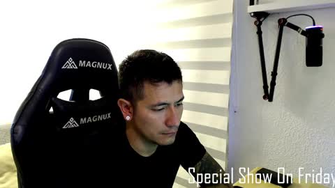 DYNAMITE DUO69 online show from May 13, 2026, 12:35 pm
