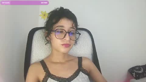 Snapshot of teaonix chatting on May 9, 2026, 2:44 pm teaonix online show from May 9, 2026, 2:44 pm