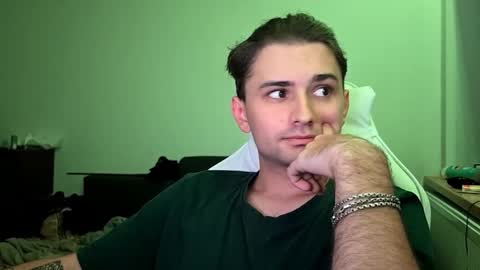 Snapshot of teasenova chatting on October 16, 2025, 6:09 pm Vlad online show from October 16, 2025, 6:09 pm