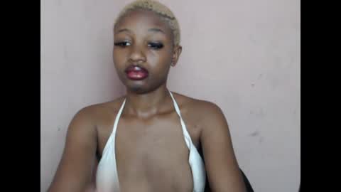 Snapshot of teasexkitty chatting on May 30, 2026, 12:02 pm teasexkitty online show from May 30, 2026, 12:02 pm