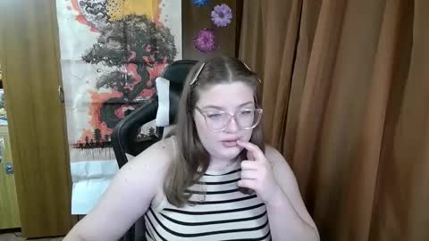 Teasing Dora online show from April 15, 2026, 3:41 pm