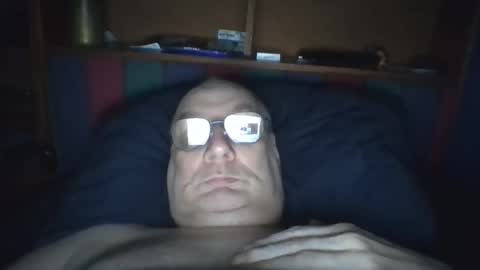 Snapshot of tebb61 chatting on October 22, 2025, 6:57 am Mark online show from October 22, 2025, 6:57 am