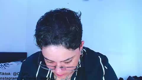 Charlee He online show from March 12, 2025, 7:06 pm