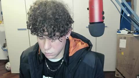 Snapshot of tedhmicro25 chatting on March 1, 2025, 4:44 pm tedhmicro25 online show from March 1, 2025, 4:44 pm