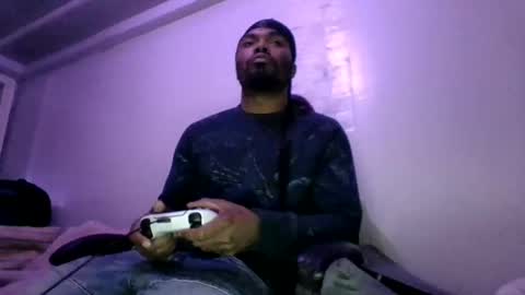 tediibear22 online show from October 11, 2025, 6:34 am