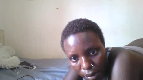 Snapshot of tee_kaicy chatting on December 17, 2024, 1:05 pm kaicy online show from December 17, 2024, 1:05 pm