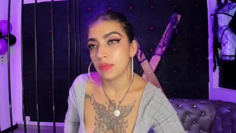 Tayloor online show from October 26, 2025, 3:07 pm