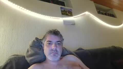 Peter online show from October 8, 2025, 10:51 pm