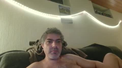 Peter online show from November 14, 2025, 6:01 am